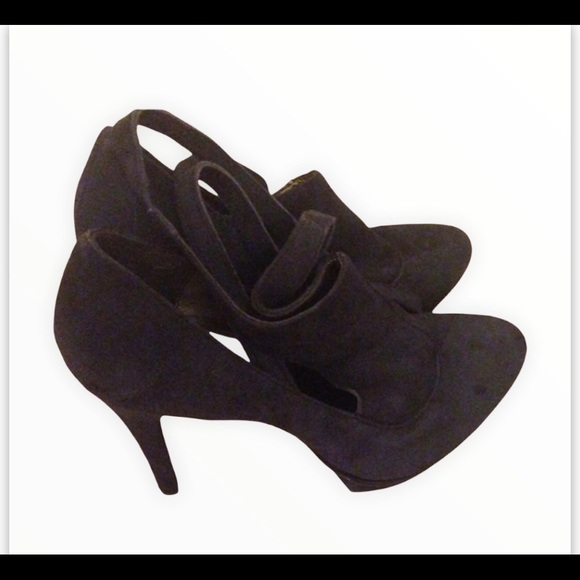 🔴⬇️Navy Promiscuous sexy Shoes - Picture 2 of 3